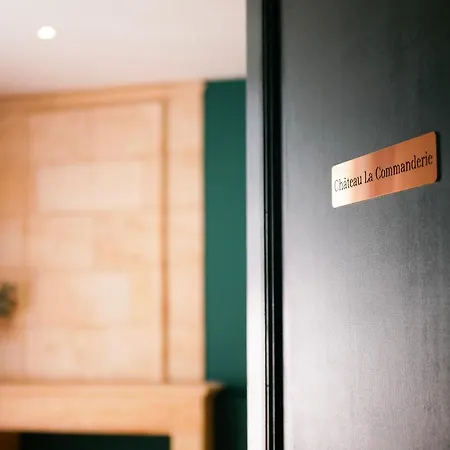 Clos Des Jacobins 3*