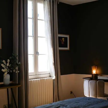 Clos Des Jacobins Bed and Breakfast