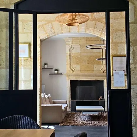 Bed & Breakfast Clos Des Jacobins 3*