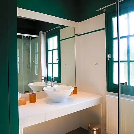 Bed & Breakfast Clos Des Jacobins 3*