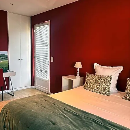 Clos Des Jacobins Bed & Breakfast 3*